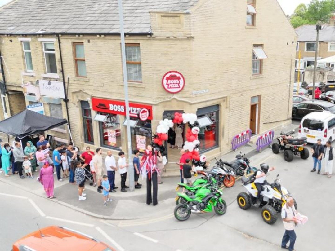Boss Pizza opens new branch on Halifax Road, Bradford Boss Pizza opens new branch on Halifax Road, Bradford